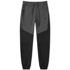 Nike tech pant d'occasion  Épinay-sur-Seine