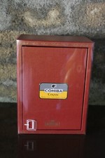 Cognac martell cohiba usato  Spedire a Italy