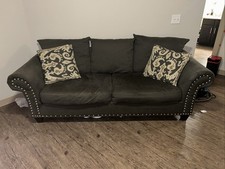 Free couch need for sale  Dallas