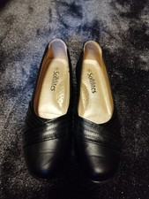 Softlites women black for sale  GLENROTHES
