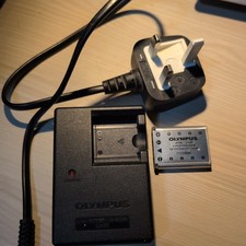 Olympus battery charger for sale  PULBOROUGH