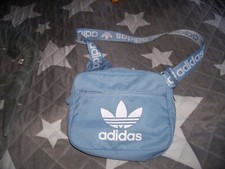 Adidas gürteltasche bauchtasc gebraucht kaufen  Stutensee