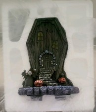 Hawthorne village coffin for sale  Smithville