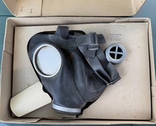 Maschera antigas tedesca usato  Cisterna di Latina