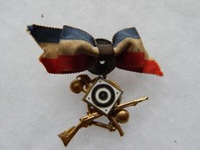 Insigne boutonnière société d'occasion  Châteauneuf-sur-Loire