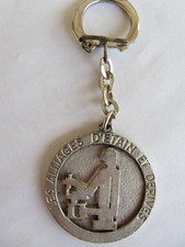 Porte clef métal d'occasion  Chaillé-les-Marais