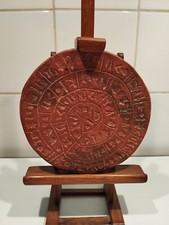 Réplique disque phaistos d'occasion Réplique disque phaistos d'occasion  Gray