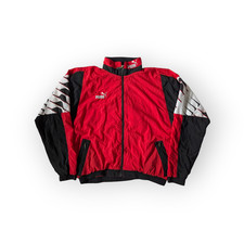 Jaqueta corta-vento vintage anos 80/90 Puma vermelha preta tamanho M/G comprar usado Jaqueta corta-vento vintage anos 80/90 Puma vermelha preta tamanho M/G comprar usado  Enviando para Brazil