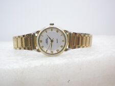 RELOJ VINTAGE ORIGINAL COSMOS AÑOS 90 MUY BONITO FUNCIONA OK PARA DAMA WATCHES comprar usado  Enviando para Brazil