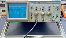 Tektronix 2205 2x20mhz d'occasion  Valmont