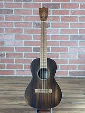 Ukelele tenor Martin T1 Streetmaster caoba oscura (demostración en tienda) segunda mano  Embacar hacia Mexico