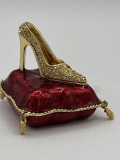 Golden shoe red for sale  Kokomo