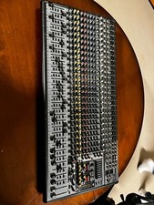 Mixer audio behringer usato  Trapani