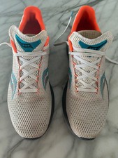Saucony kinvara scarpe usato  Italia