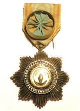 Médaille ordre étoile usato  Spedire a Italy