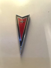 1974 PONTIAC VENTURA ROOF SIDE SAIL PANEL STICK ON EMBLEM OEM GM comprar usado 1974 PONTIAC VENTURA ROOF SIDE SAIL PANEL STICK ON EMBLEM OEM GM comprar usado  Enviando para Brazil