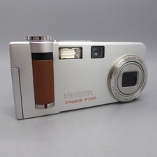 Minolta dimage f200 for sale  LEEDS