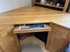 Corner desk for sale  PULBOROUGH