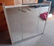 Spiegel lampe schrank gebraucht kaufen  Haste