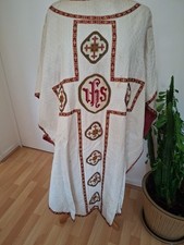 Chasuble prêtre satin d'occasion  Droué