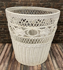 Vintage waste basket for sale  New Philadelphia