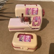 Macchina cucire barbie usato  Sanremo