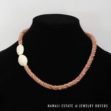 Ihau shell choker for sale Ihau shell choker for sale  Honolulu