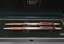Conjunto de lápis e caneta Cross 0.9 folheado a ouro 14k (USADO)/FEITO NOS EUA 150105, usado comprar usado Conjunto de lápis e caneta Cross 0.9 folheado a ouro 14k (USADO)/FEITO NOS EUA 150105, usado comprar usado  Enviando para Brazil