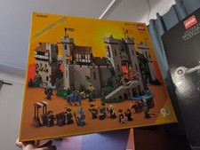 Lego icons 10305 usato  Genova