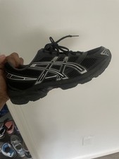 Novo Asics comprar usado  Enviando para Brazil