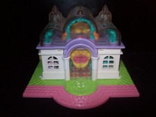Używany, EUC (Fully Lights Up) Vintage Polly Pocket Salon ślubny (bez lalek / akcesoriów) na sprzedaż  Wysyłka do Poland