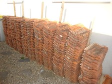 Lot 270 tuiles d'occasion  Lignan-sur-Orb
