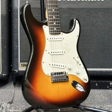 Guitarra elétrica Fender American Stratocaster 3 cores Sunburst Rosewood 2005 comprar usado  Enviando para Brazil