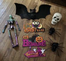 Lot halloween decor for sale  Monroe