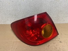 Lanterna traseira lateral esquerda Toyota Corolla 2003 a 2005 fabricante de equipamento original J9960 DW, usado comprar usado  Enviando para Brazil
