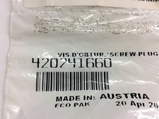 Plug 420241660 new for sale  Newport