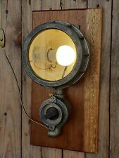 Lampada industriale ghisa usato  San Giorgio a Cremano