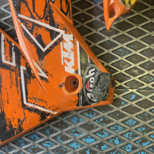 Convogliatori serbatoio ktm usato  Roma