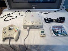 SEGA Dreamcast - Branco com controle, cartão de memória e jogo testado funcionando comprar usado SEGA Dreamcast - Branco com controle, cartão de memória e jogo testado funcionando comprar usado  Enviando para Brazil