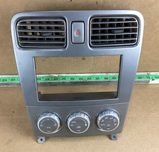 2003-2008 Subaru Forester Dash AC controle climático acabamento de rádio moldura com aberturas de ar, usado comprar usado 2003-2008 Subaru Forester Dash AC controle climático acabamento de rádio moldura com aberturas de ar, usado comprar usado  Enviando para Brazil