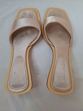 Skye champagne satin for sale  Round Rock