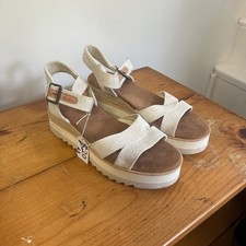 Toms gia platform for sale  Rochester
