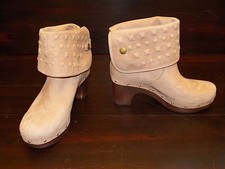 Stivali donna nuovi usato Stivali donna nuovi usato  Spedire a Italy