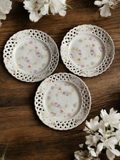 Trio assiettes dentelle d'occasion  La Salvetat-Saint-Gilles
