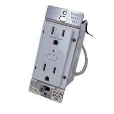 Insteon smartlabs outletlinc for sale  Sandy