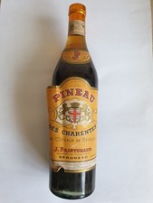 Ancienne bouteille pineau d'occasion  L'Haÿ-les-Roses