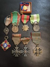 Lot médailles militaires d'occasion  Paris IX