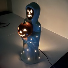 Usado, Decoração de Halloween cerâmica rosto preto fantasma segurando lanterna Jack-O 14” com cabo de lâmpada comprar usado  Enviando para Brazil