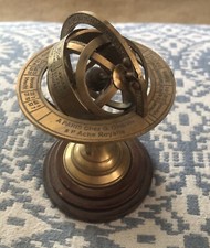 Globe zodiac engraved d'occasion  Expédié en Belgium