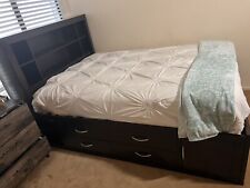 Full size bed for sale  Valencia